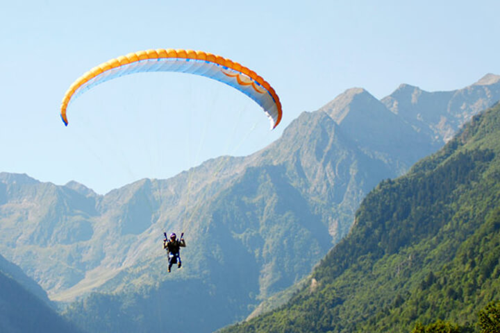 paragliding